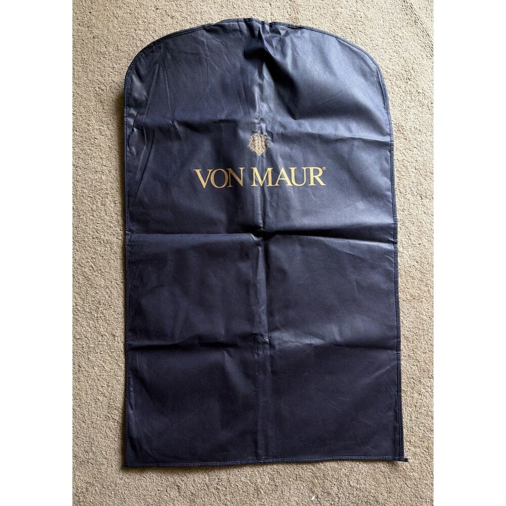 Von Maur Garment Bag Travel Nylon With Zipper 39" Navy Blue Sealed At Bottom